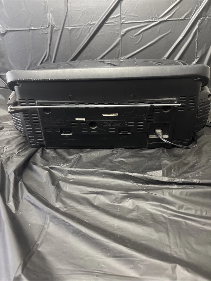 Cambiador de CD de 5 discos Sharp WQ CH400 años 90 y casete doble probado excelente estado Foto 4 de 4