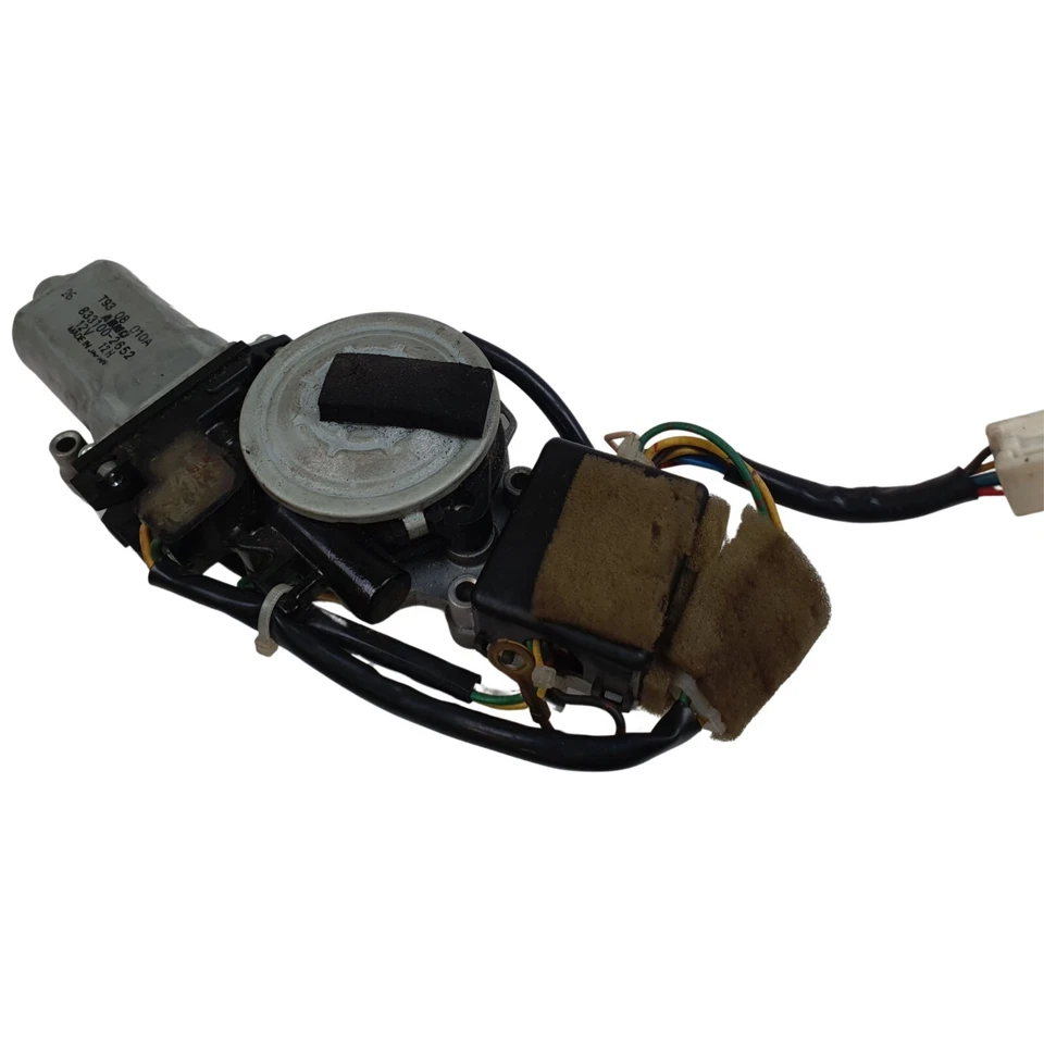 8331002652 Sunroof Motor / Actuator Mazda 6 2003 Foto 3 de 4