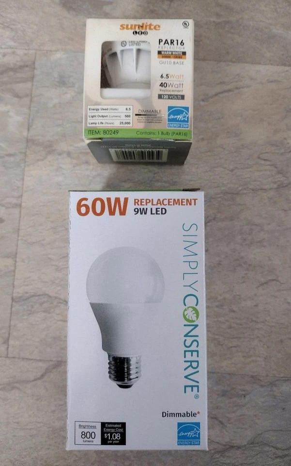 Sunlite PAR16 Reflector 6.5W and Simply Conserve 9W LED dimmable - Image 2 of 3