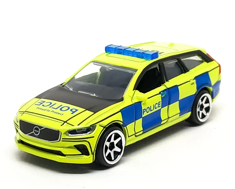 Majorette Volvo V90 UK Police Yellow 1:64 (3") no Package - Image 4 of 4