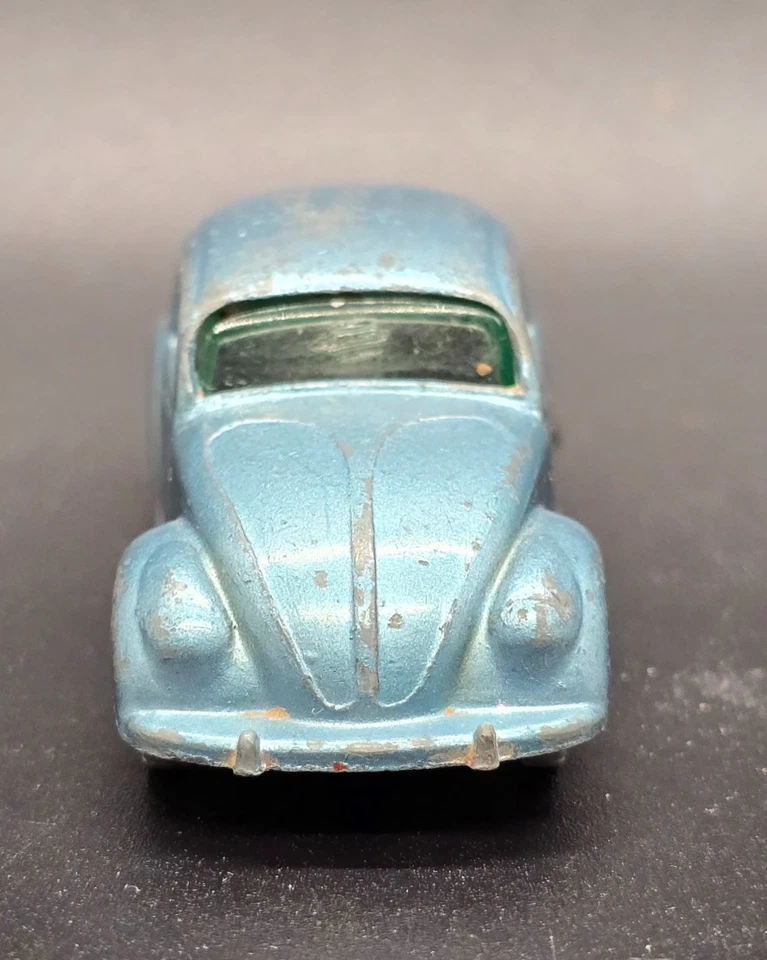 Lesney Matchbox Volkswagen No. 25b Azul/Plata con ruedas de plástico gris Foto 2 de 4
