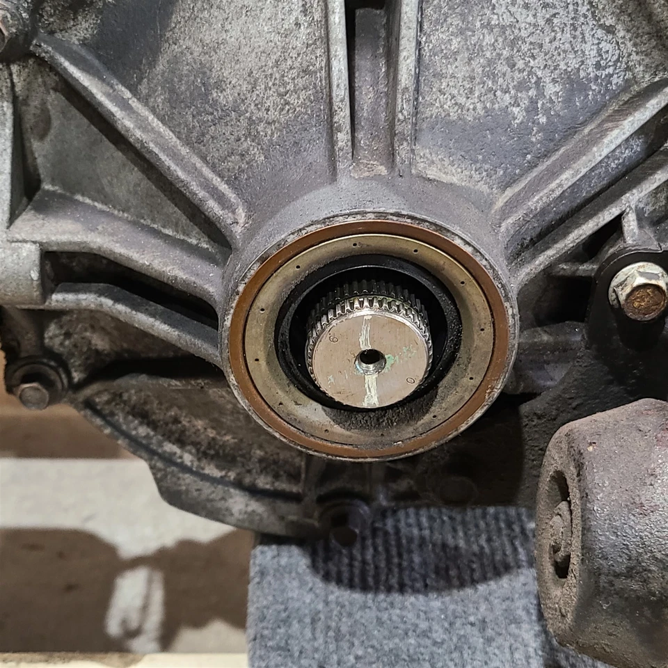 01-04 Corvette C5 Getrag Rear Differential 3 Rib Assembly 2.73 Ratio Aa7349 - Image 2 of 4