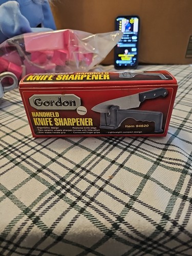 Gordon 94620 Handheld Knife Sharpener