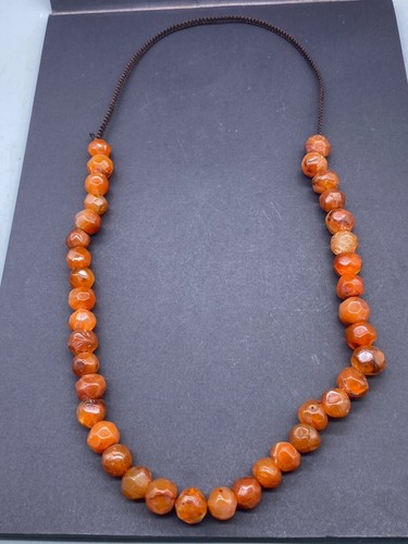 old agate carnelian beads from central Asia Afghanistan circa 3rd century BC - Picture 2 of 7