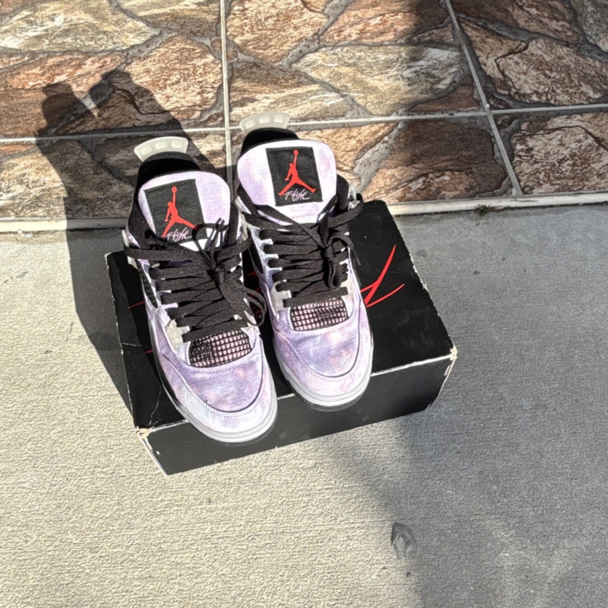 Jordan Air Jordan 4 Retro SE Amethyst Wave Bright Crimson DH7138