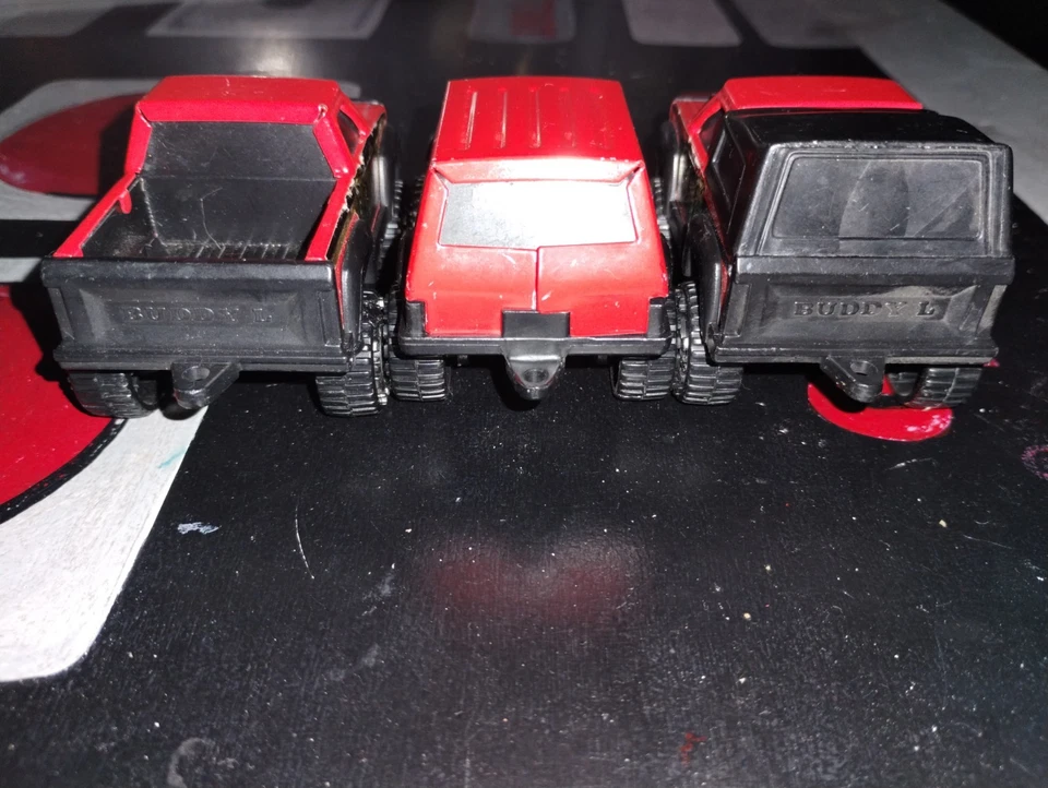 3 camiones Buddy L High Roller #1, #2 y #7 4x4 vintage 1984 juguete de plástico rojo 3,5" Foto 4 de 4