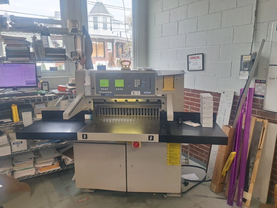 Cortador de papel Challenge 305 Foto 2 de 3