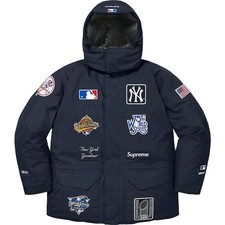 Supreme /New York Yankees  GORE-TEX 700 - Fil...