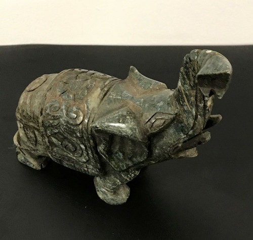 Sculture di elefanti di avventurina verde 5,3 pollici di giada naturale... - Foto 2 di 6