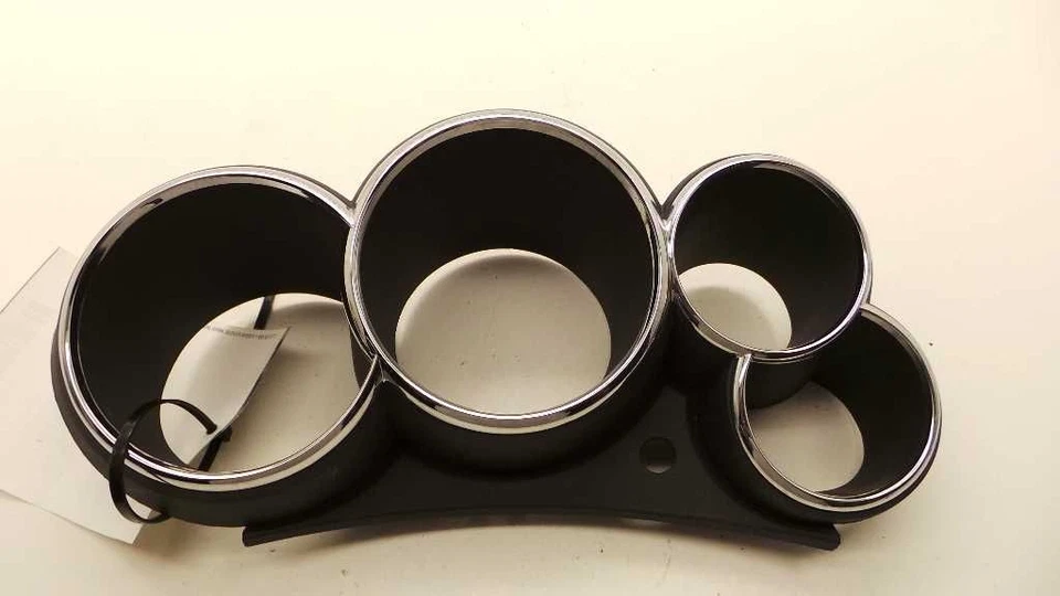 03-08 MONTAJE BISEL RADIO TABLERO TOYOTA MATRIX Foto 4 de 4