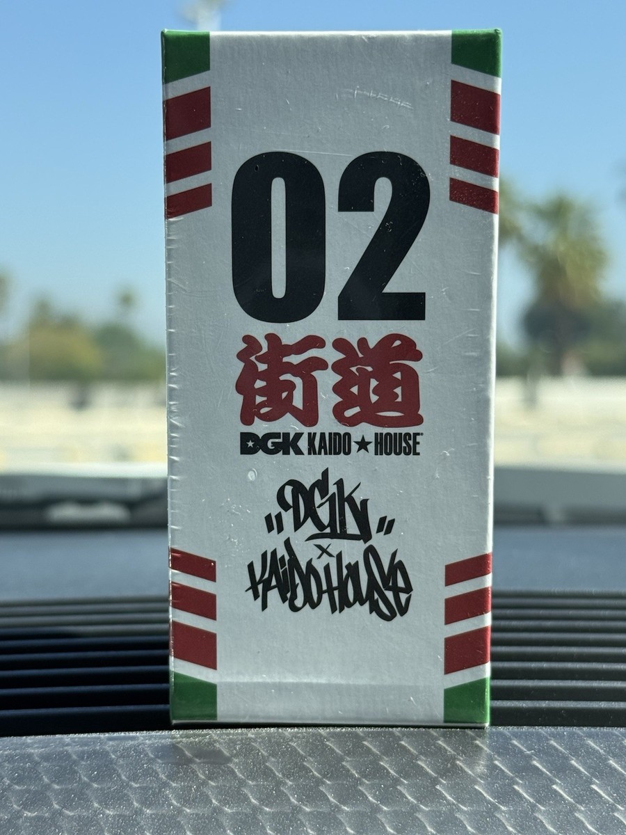 MINIGT Kaido House DGK AE86 Limited V2 NEW In Hand Fast Shipping