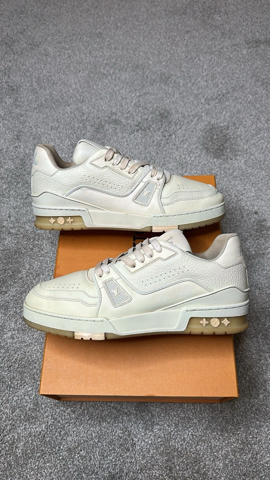 LOUIS VUITTON TRAINER Louis Vuitton LV Trainer White Blanc Firma Taglia 7.5 LV 8.5 US 1A8WAW