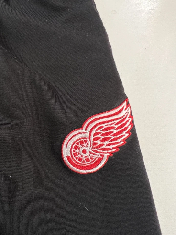 Calça de hóquei juvenil NHL Detroit Tiger tamanho 3T - Imagem 2 de 3