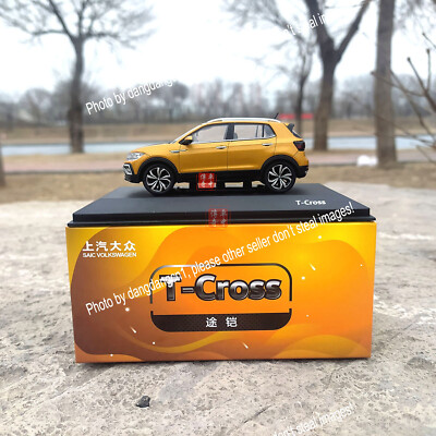 T-CROSS T-ROC ミニカーセット s-l400.jpg