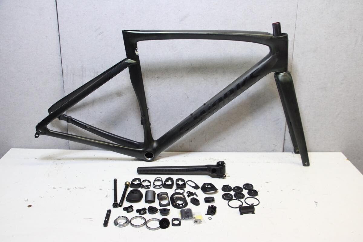 SPECIALIZED S-WORKS TARMAC SL7 Green Colour Run Carbon Frame SPECIALIZED S-WORKS TARMAC SL7 Green Colour Run Carbon Frame