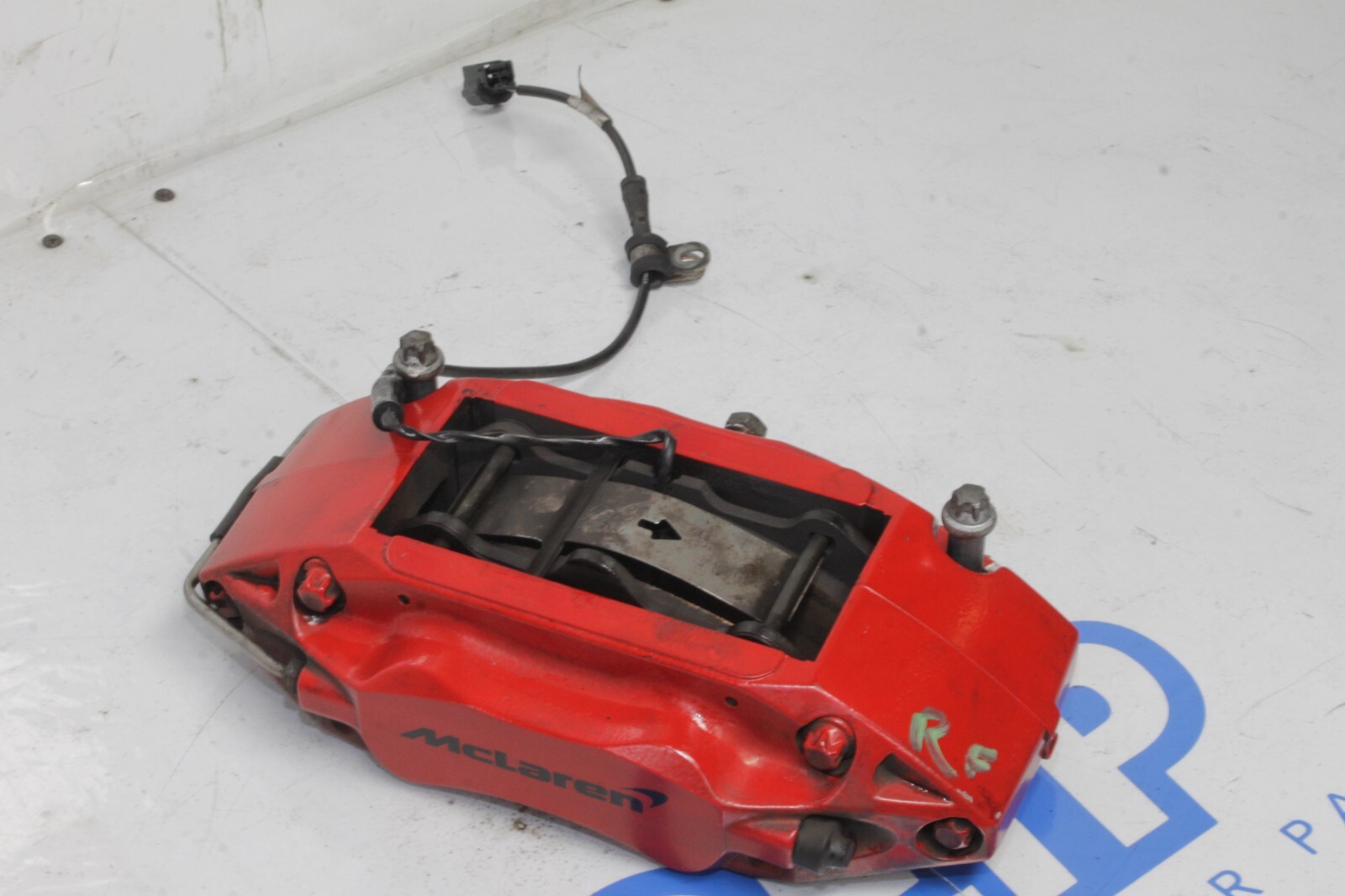 12-14 MCLAREN MP4-12C 12C 570 OEM RH PASSENGER FRONT BRAKE CALIPER RED 11C0564CP