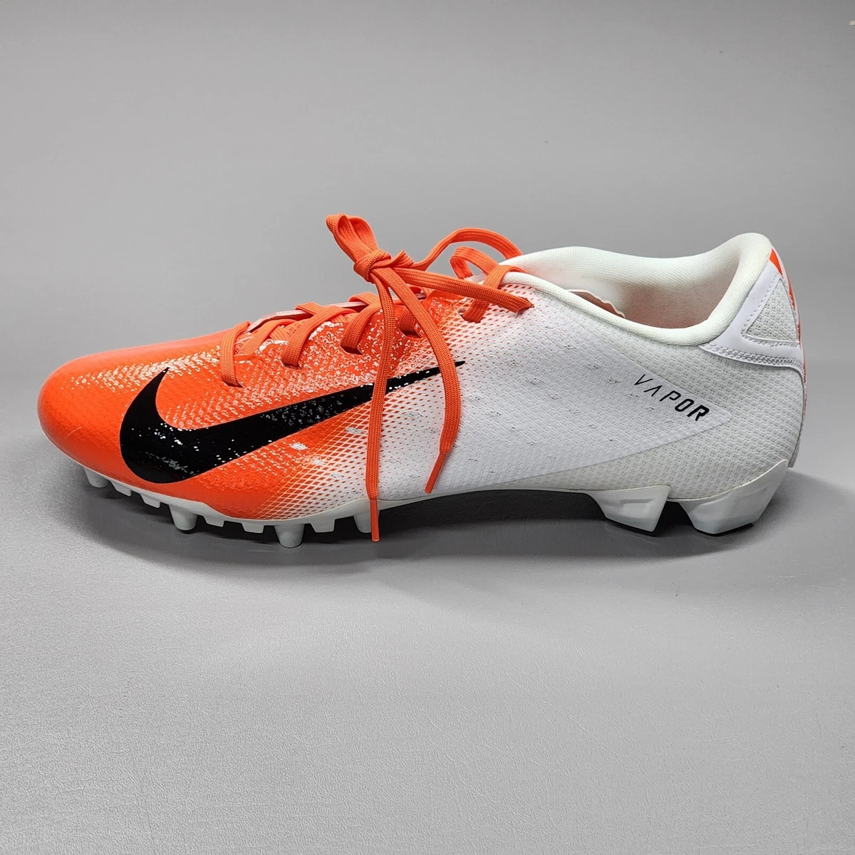 Nike Vapor Untouchable Speed 3 TD Football Cleats Orange AO3034 105 Mens Size 15