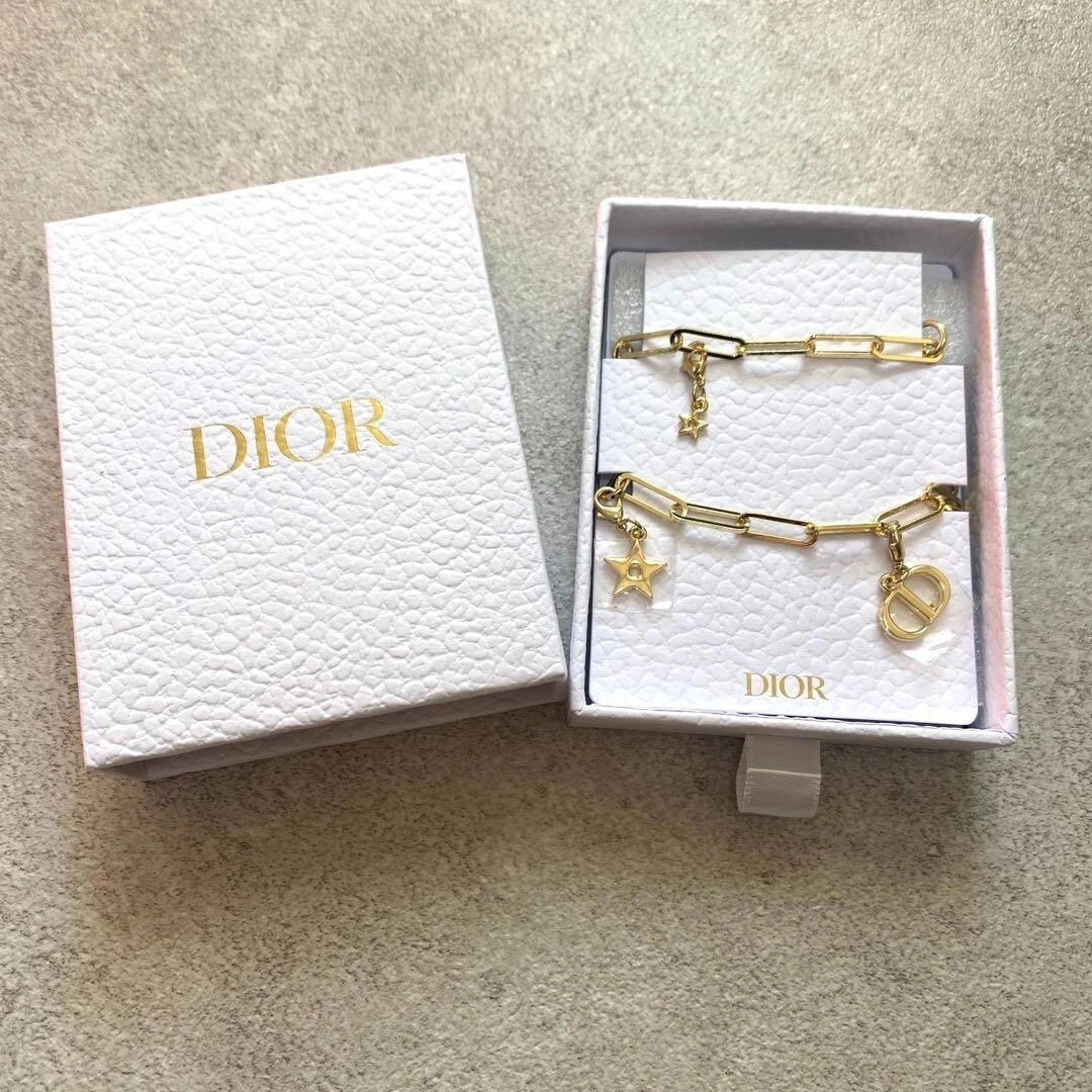 Bracelet porte clés nouveauté charme Christian Dior étoile BOITE NEUF