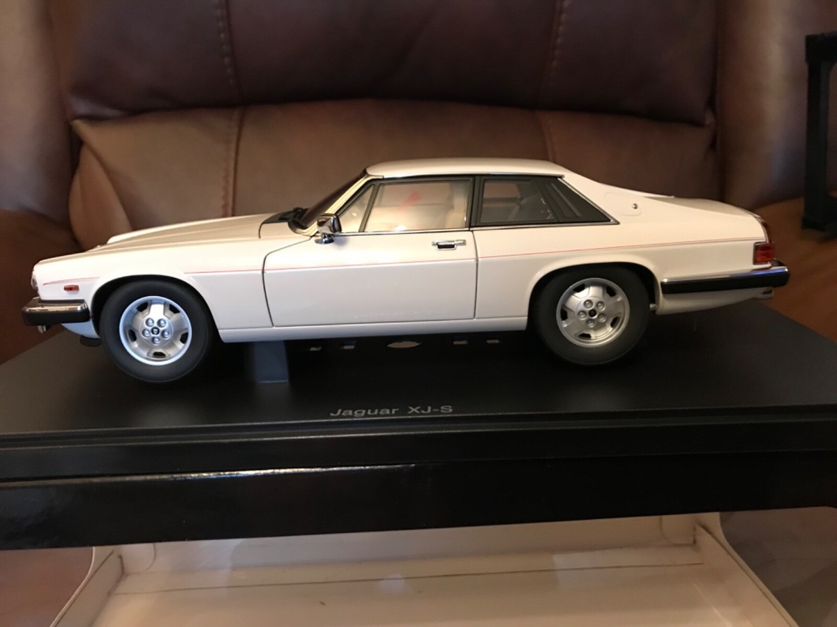 Jaguar Xj-s Coupe V12 Version White 1 18 AUTOart for sale