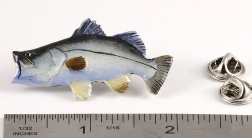 Pin o imán solapa de peces lubina asiática Pewter Designs Barramundi S073 - Imagen 9 de 9