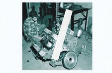Vintage Drag Racing-don Prudhomme Working On Tommy Ivos 4-engine Buick Dragster