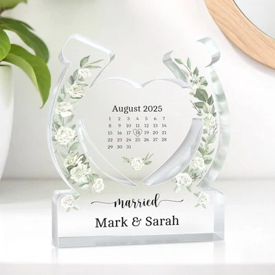 BEECREATIVEDESIGN Personalised Wedding Horseshoe Gifts For Bride and Groom Mr & Mrs Presents