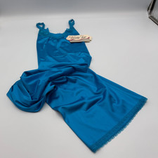 Vintage 70s/80s VanityFair Long Lingerie Nightgown M Super Soft Nylon  Lace NOS
