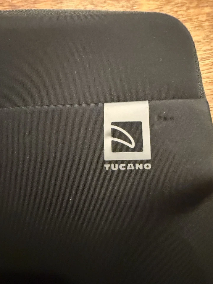 "Funda superior Tucano segunda piel para MacBook 15"" negra NUEVA" Foto 4 de 4