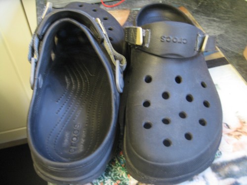 crocs iconic comfort black adjustable straps slider sandals size uk 12 - Picture 3 of 5