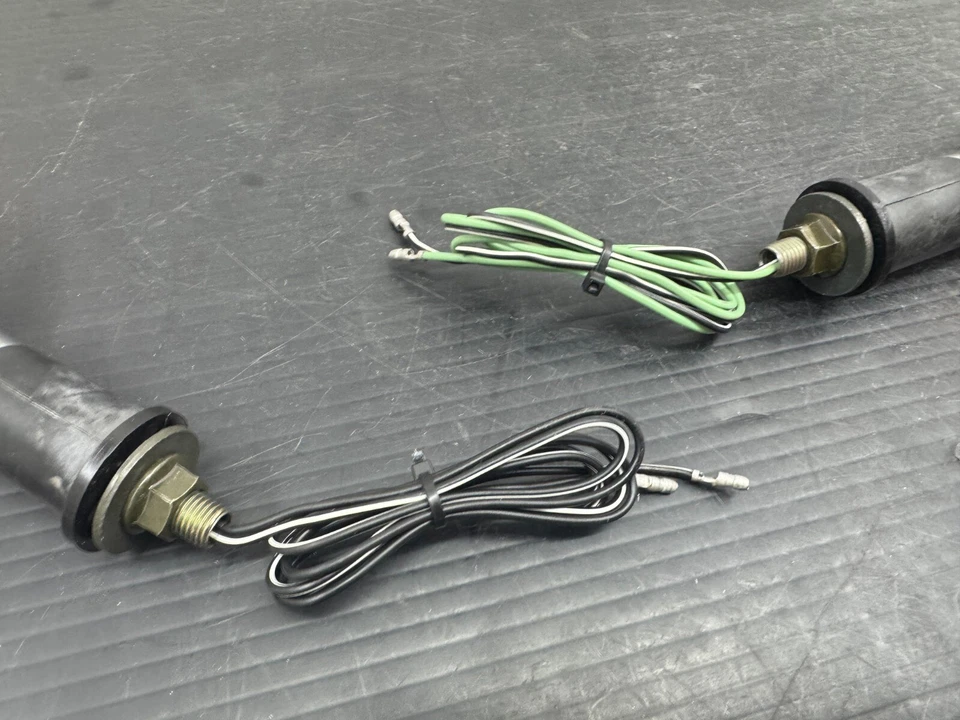 02-10 SUZUKI GZ250 MERODEADOR INTERMITENTES LUCES INTERMITENTES TRASERO IZQUIERDO DERECHO Foto 2 de 4