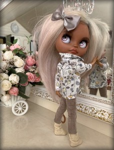 OOAK-Custom-Blythe-By-Aesthetics-dolls1
