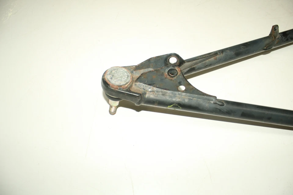 2009 Ski-doo Mxz 800 R Xp 120" Right Front Lower Suspension Control A Arm  — 第 3/4 张图片