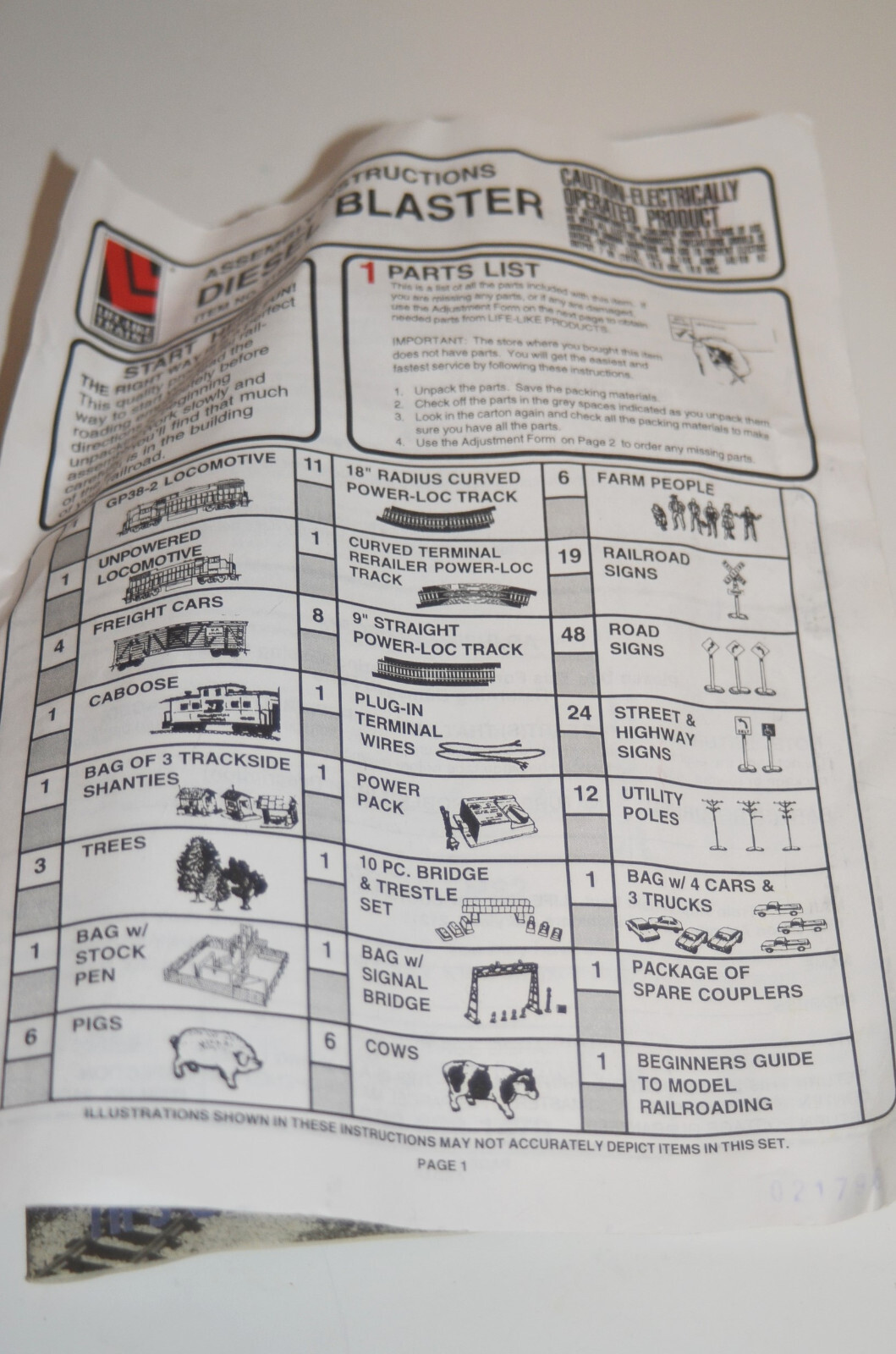 Life Like Diesel Blaster HO Train W/Acceseries & Extra Track Togonyigba