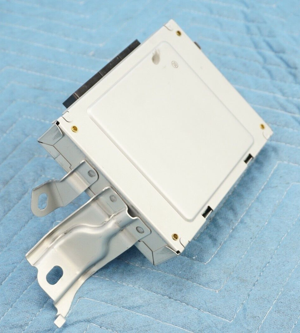 Lexus LX570 Suspension Control Module 89293-60082 from 2013 To 09