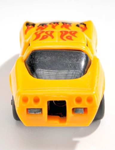 1980 Kidco Corvette Coupe Yellow With Flames Muscle Diecast Key Car - Picture 2 of 5