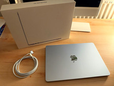 Apple MacBook Air 13 Zoll M5 16 GB 512 GB SSD Himmelblau