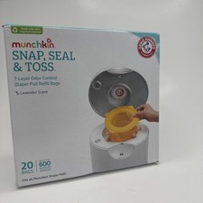 Munchkin  Arm  Hammer Diaper Pail, Holds up to 600 Newborn Diapers, 20 Pack