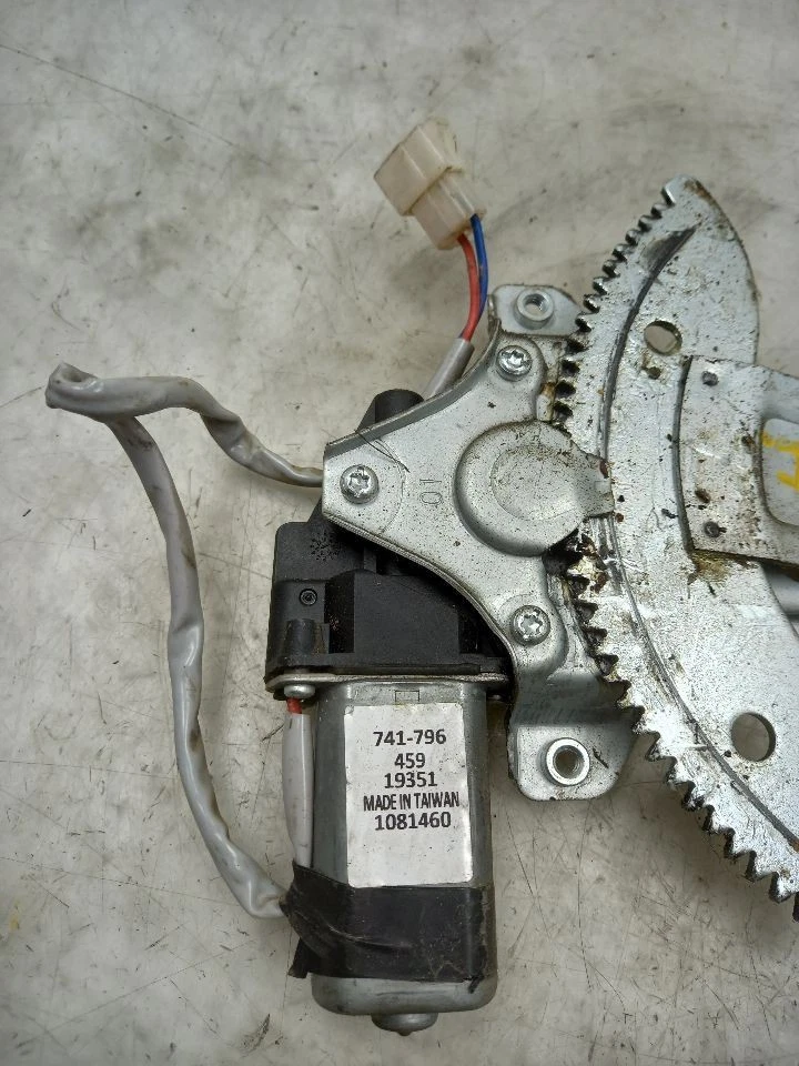 REGULADOR VENTANA DELANTERA IZQUIERDA TOYOTA LAND CRUISER L 91-98 Foto 2 de 4