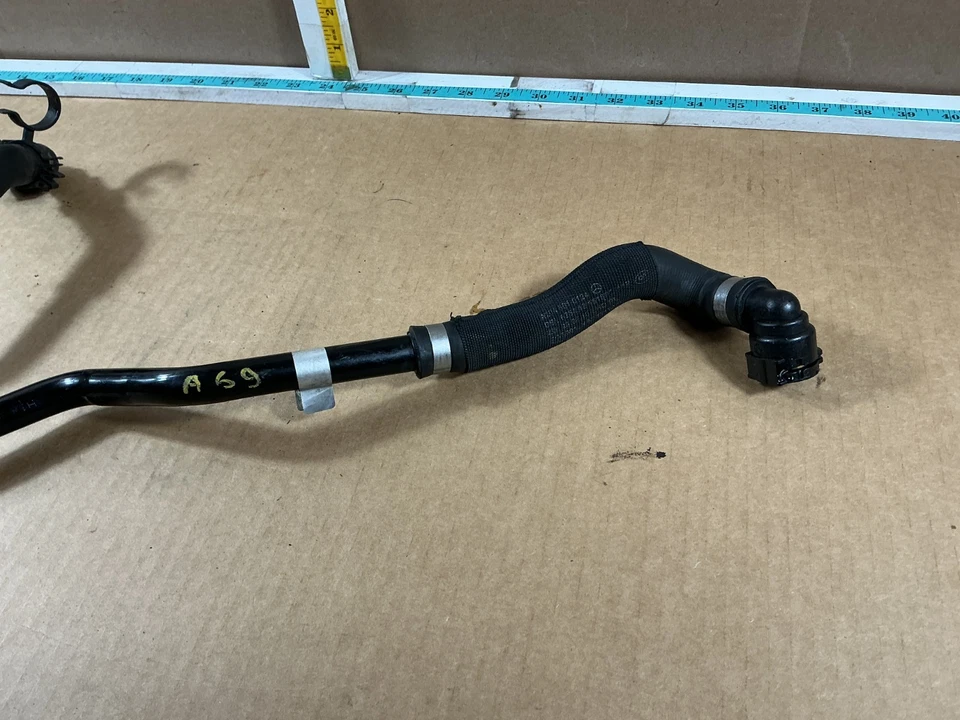 2012-2015 MERCEDES-BENZ C250 ОХЛАЖДАЮЩЕЙ ЖИДКОСТИ РАДИАТОР ШЛАНГ A2045010124 OEM - Изображение 2 из 4