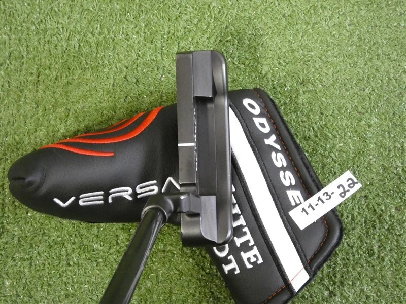 Odyssey Milled Collection RSX 001 34" Putter with White Hot Versa Headcover  - Image 4 of 4