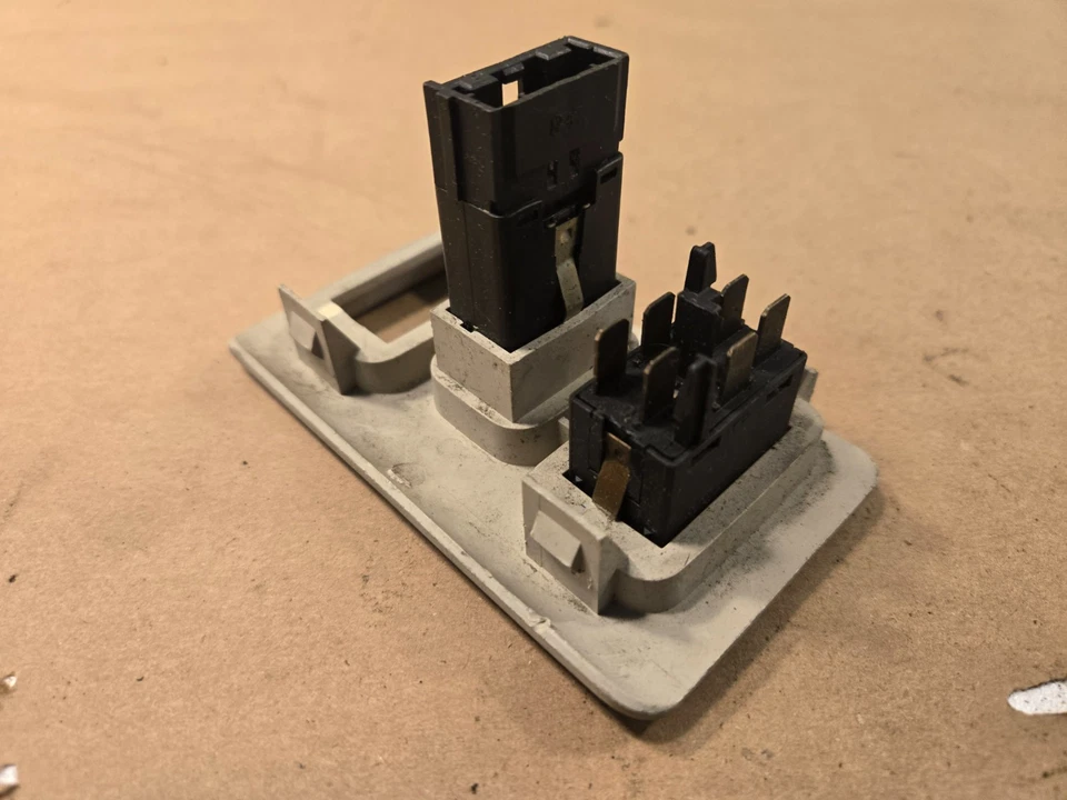 Panel interruptor techo corredizo Land Rover Discovery 1 Foto 4 de 4