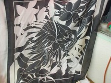Vintage Italy polyester Ladies Scarf black white Hibiscus NWT