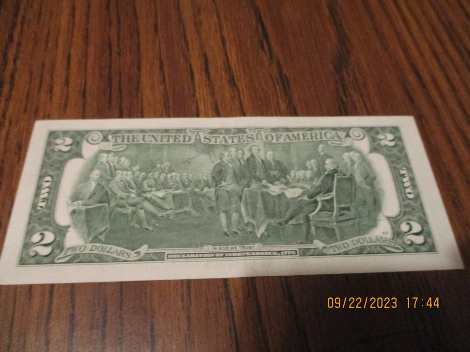 $2 2013 FEDERAL RESERVE NOTE ***STAR NOTE*** LOWER SERIAL # STARTS WITH 000 - Image 4 of 4