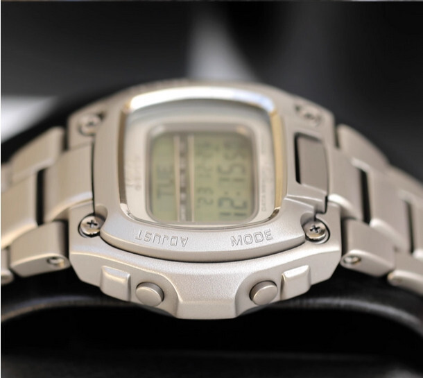 RARE Casio G-shock Vintage Digital Watch Mr-g NOS Titanium RARE Casio G-shock Vintage Digital Watch Mr-g NOS Titanium