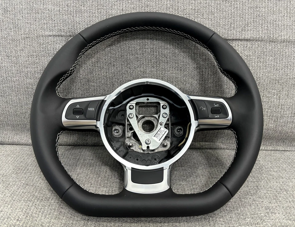 AUDI A3 S3 R3 8P A4 S4 RS4 B6 B7 A6 S6 RS6 C6 S-LINE Flat Bottom Steering Wheel - Image 2 of 4