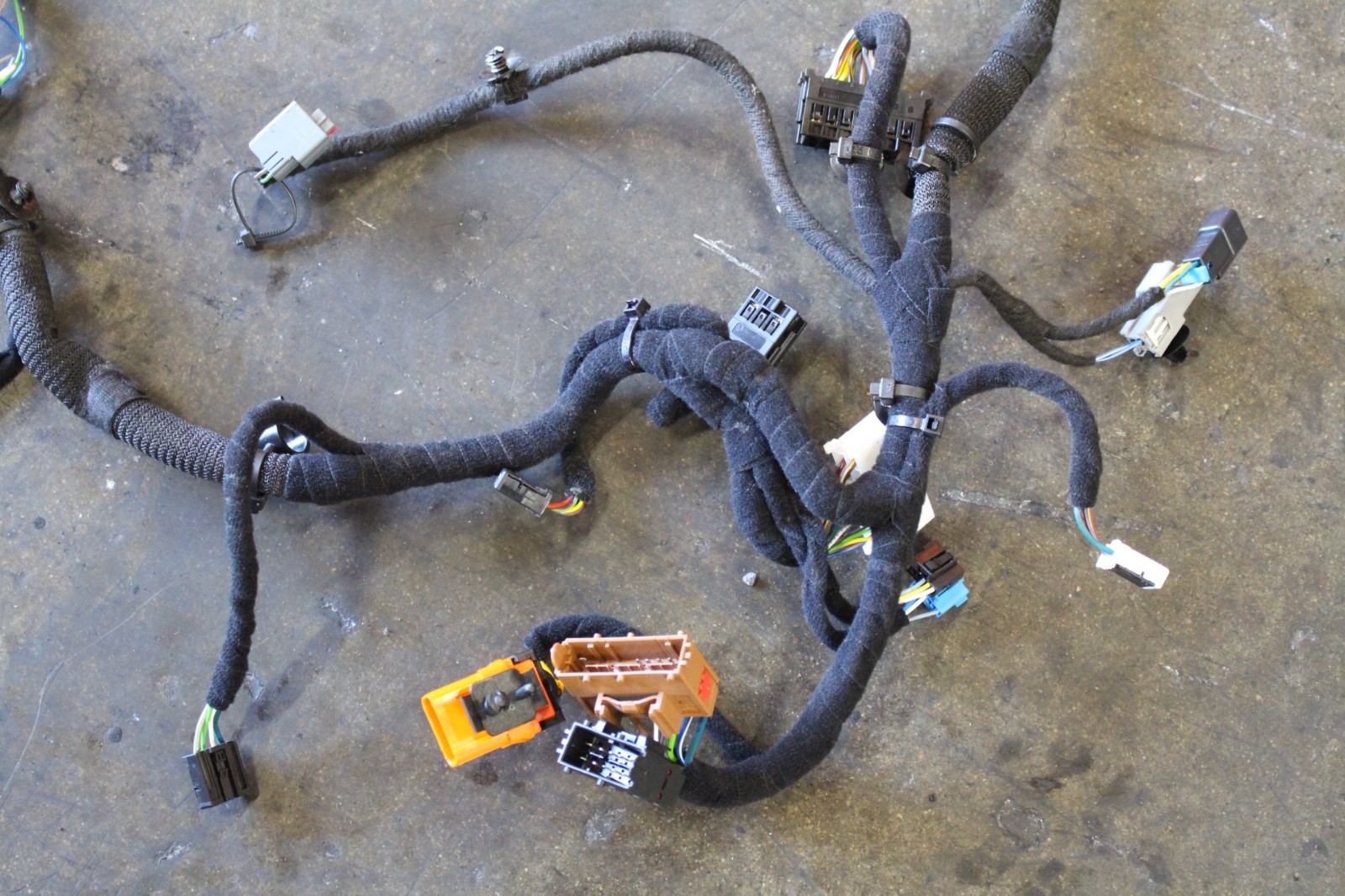 Maserati Ghibli, Levante, LH, Left, Seat Wire Harness, Used, P/N 670007808