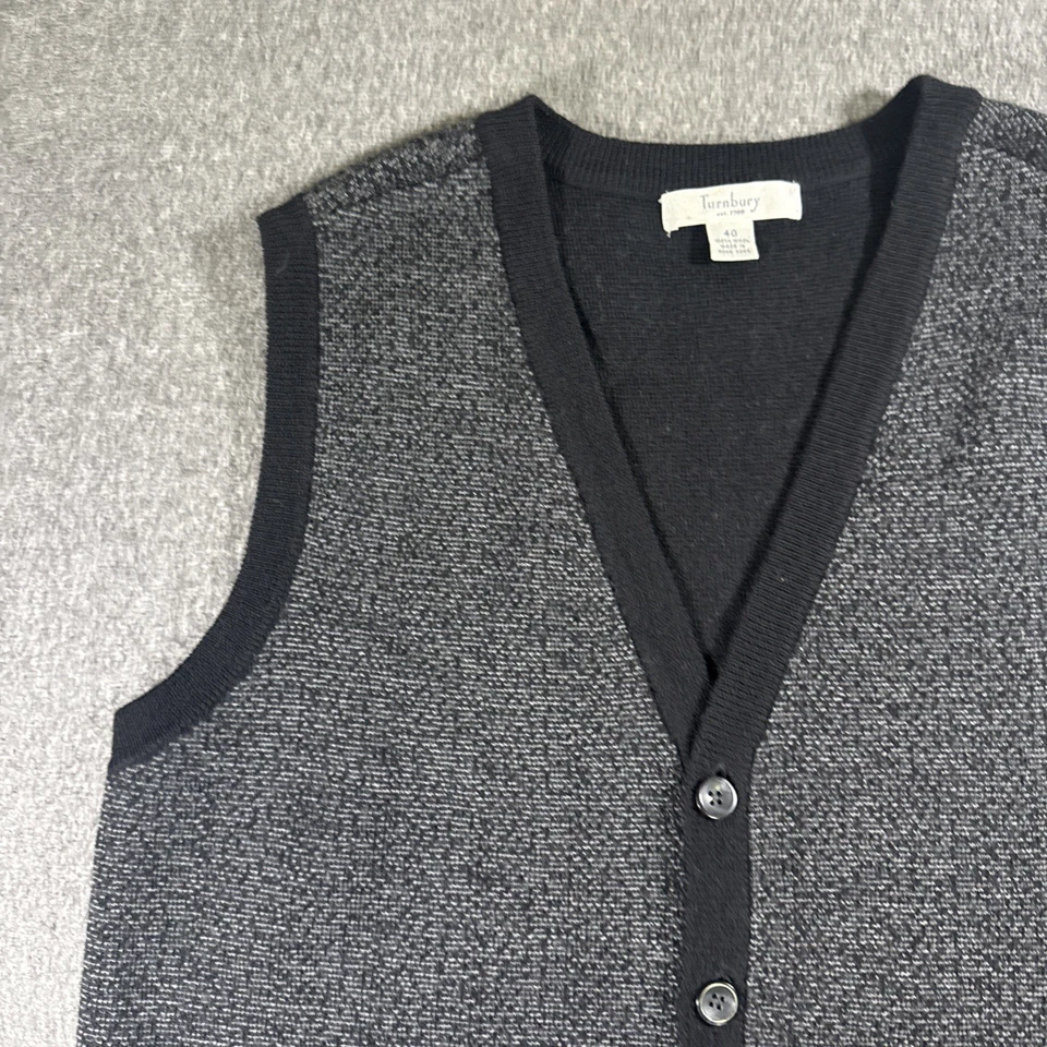 Colete Suéter Turnbury Masculino Tamanho 40 (médio) 100% Lã Botão Frontal Preto Cinza - Imagem 3 de 4