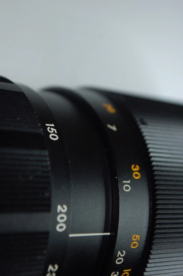 Auto Yashinon 75–230mm f/4.5 M42 Lens – Excellent Condition, Clean Optics - Image 4 of 4