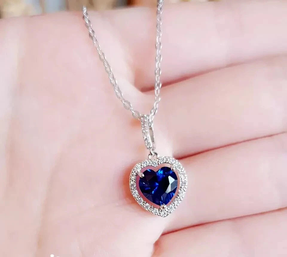 2.00Ct Heart Cut Natural Blue Sapphire Halo Pendant 10k solid White Gold - Image 2 of 4