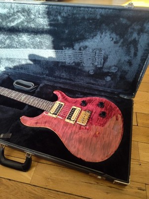 PRS Guitars Custom 24 Electric Guitar Rasberry Top Gold Hardware